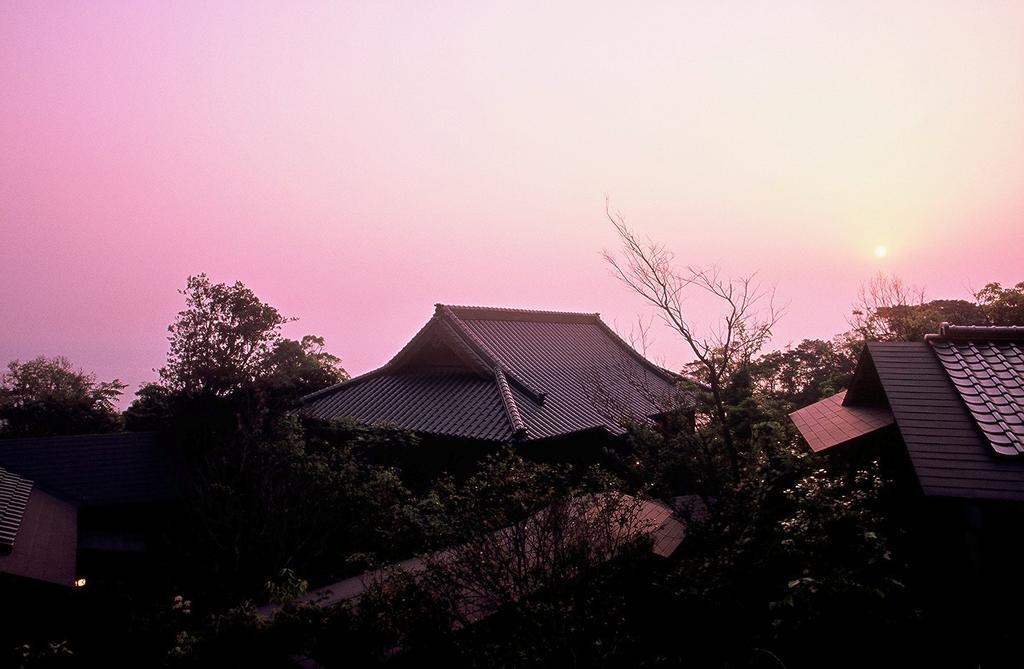 Ishiyama Rikyu Gosoku No Kutsu Hotel Amakusa  Zewnętrze zdjęcie